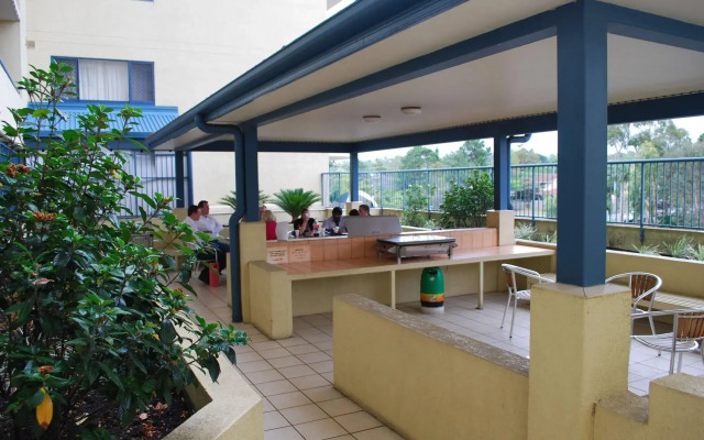 Springwood Tower Apartment Hotel