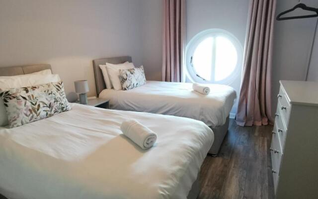 Moneylands Farm Self-Catering Apartments