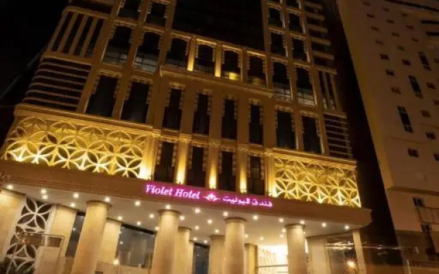 Violet Hotel
