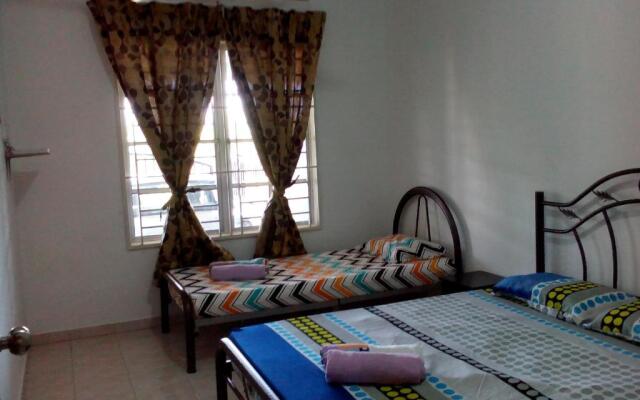 Jati Indah Homestay