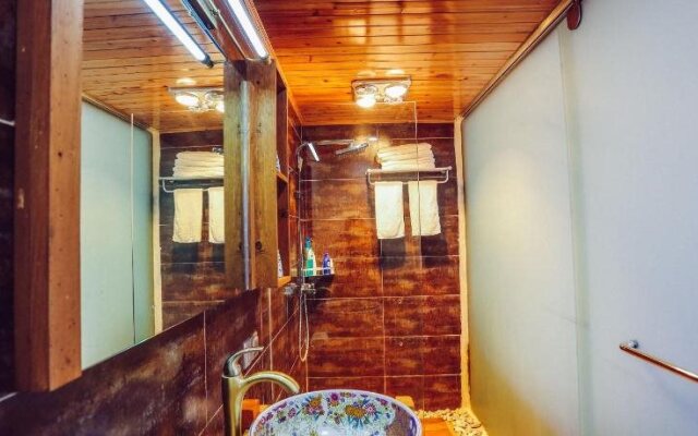 Cabin 7 Inn