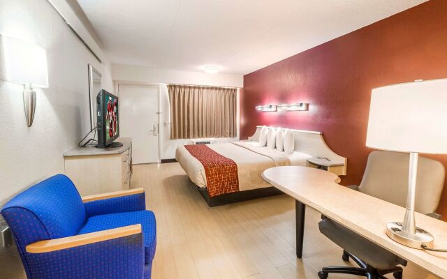 Red Roof Inn Jacksonville - Orange Park