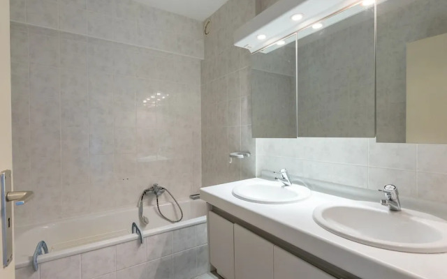 Nice Apartment With Kitchen