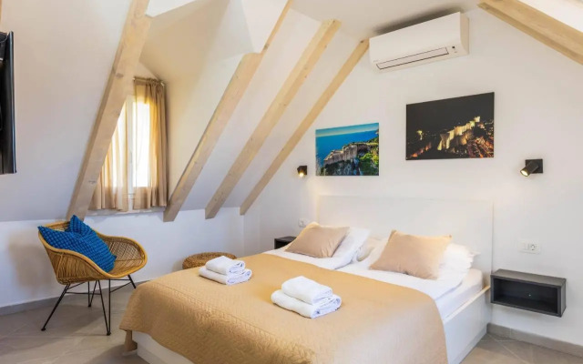 Stunning holiday house in the Old town by Irundo