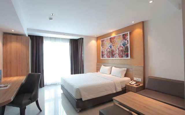 Wing Hotel Kualanamu Airport – Guest Rooms – Batang Kuis