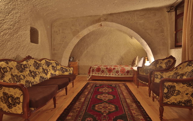 Amber Cave Suites