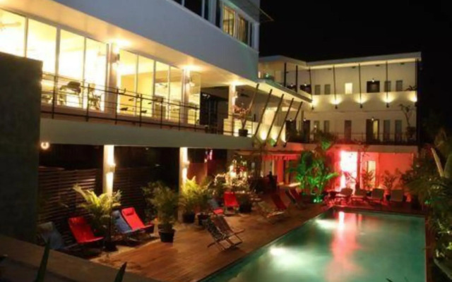 MEN's Resort & Spa 