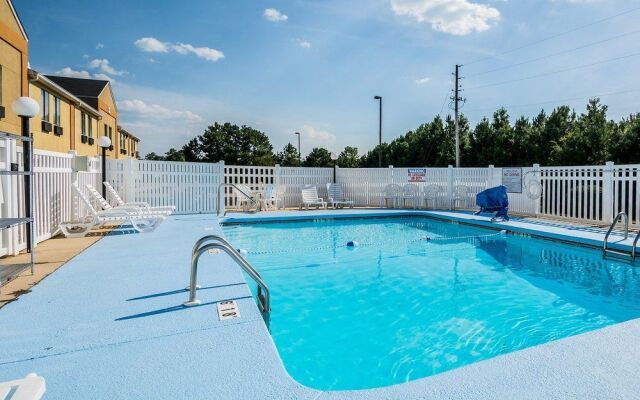 Comfort Inn