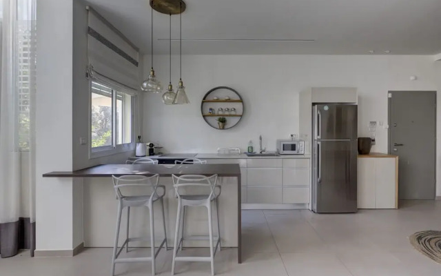 Central17 by TLV2RENT