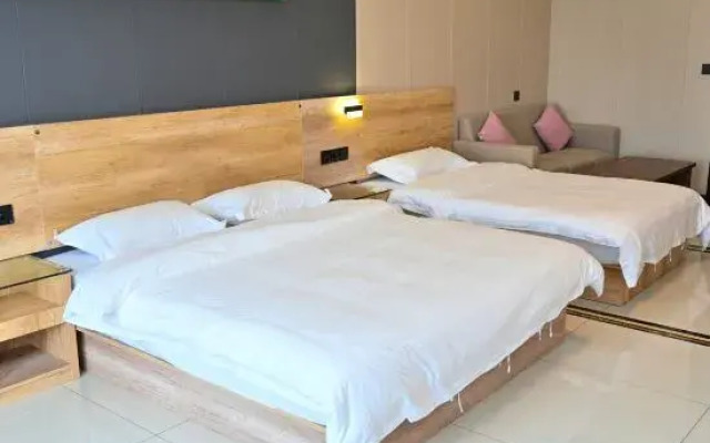 Jianghua Pinghe Apartment