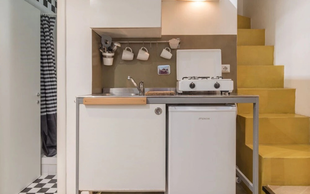 Piazza Vittorio NETFLIX Apartment