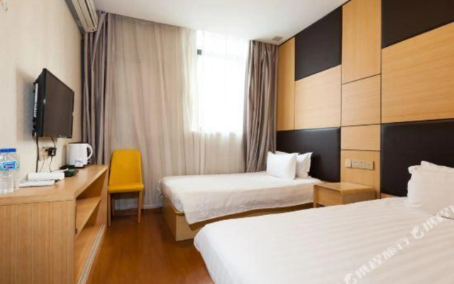 Shanghai Pujue Hotel