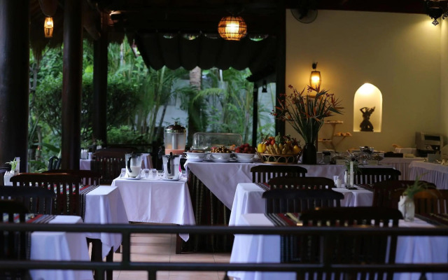 Cham Villas Boutique Luxury Resort