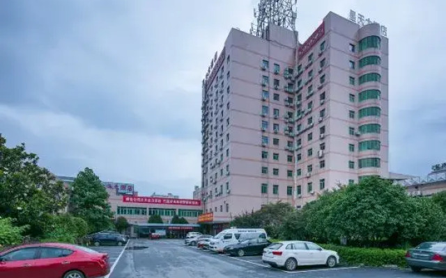 Star Sky Hotel