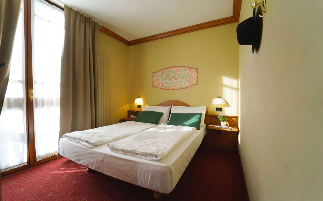 Palace Pontedilegno Resort