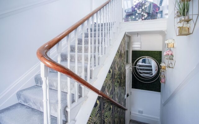 The Penthouse - Luxury 1 Bed - Panorama - Tenby