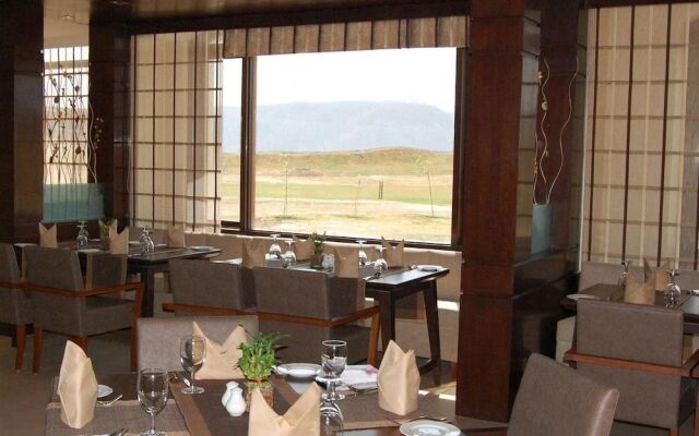 Cambay Resort Jamdoli