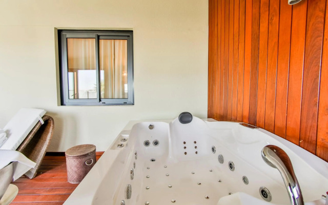 Hotel 525