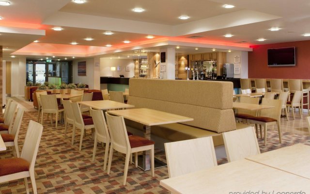 Holiday Inn Express London-Watford Junction, an IHG Hotel