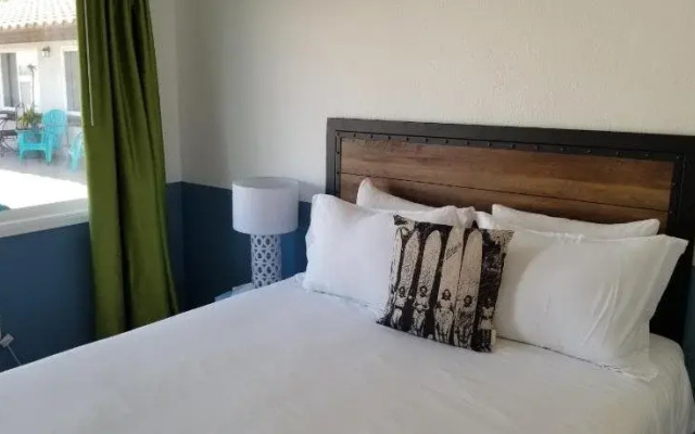 The Sand Castle Inn And Suites