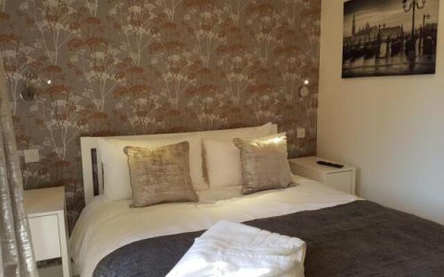 Sweet Suites Residence