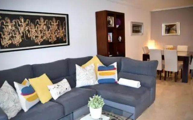Apartment Urb. La Mairena Blq 3, 33A