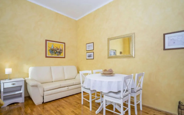 Apartments and Rooms Villa Rossella 2