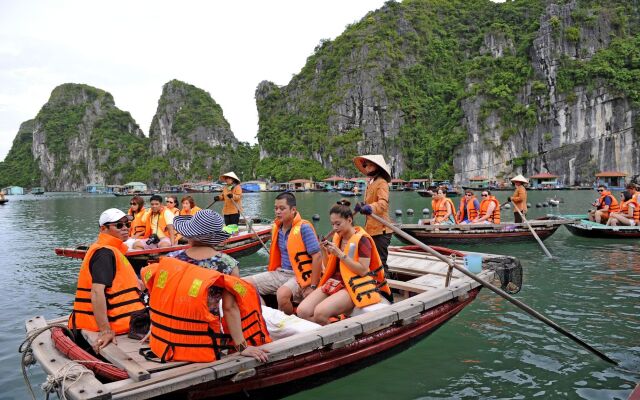 Halong Victory Cruise