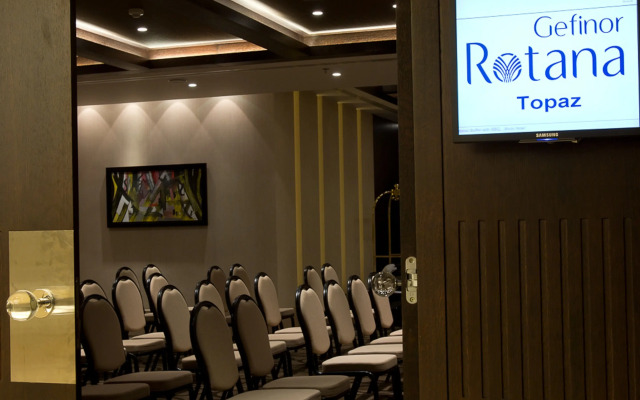 Gefinor Rotana Hotel