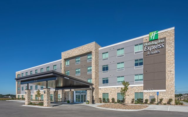 Holiday Inn Express And Suites West Omaha - Elkhorn, an IHG Hotel