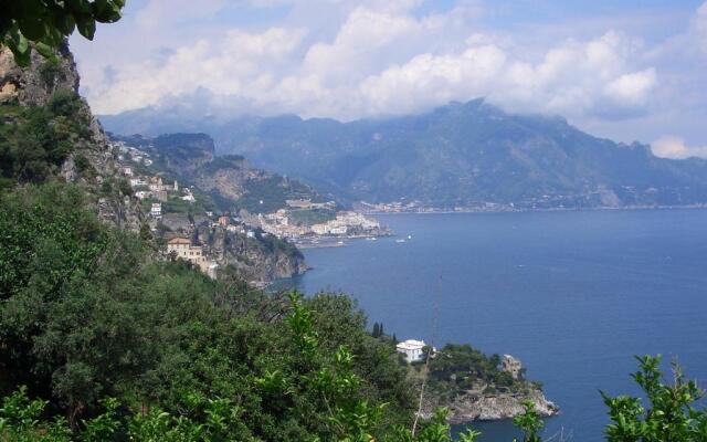 Amalfi 51