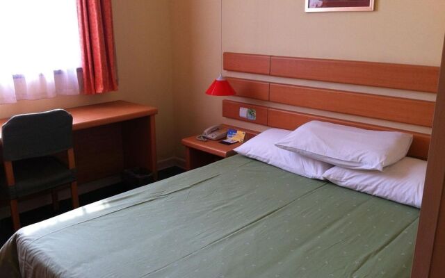 Home Inn Chang Feng