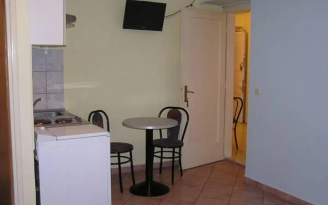 Apartments Stojanac