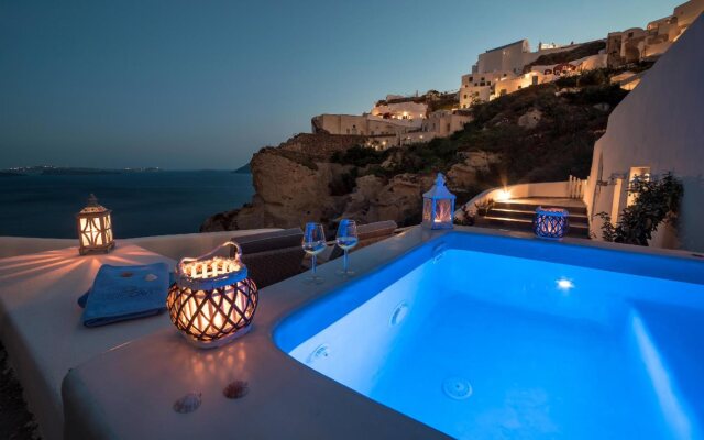 Aris Caves Hotel