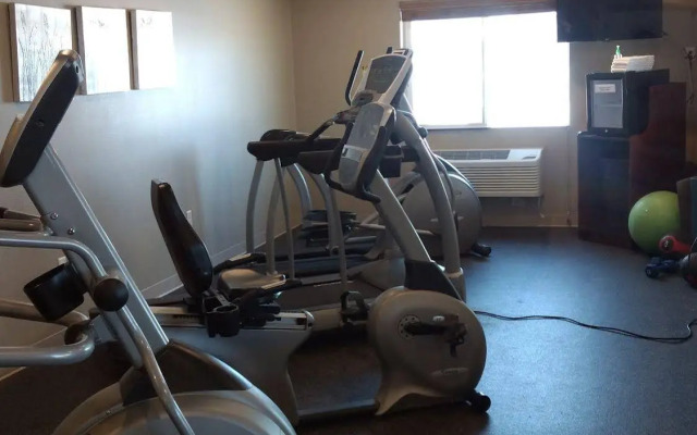 Grandstay Hotel Suites Thief River Falls