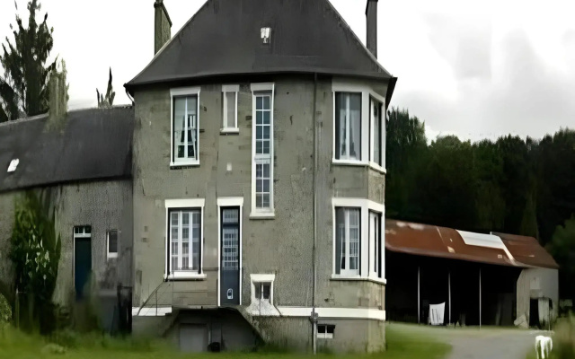 hotelImage