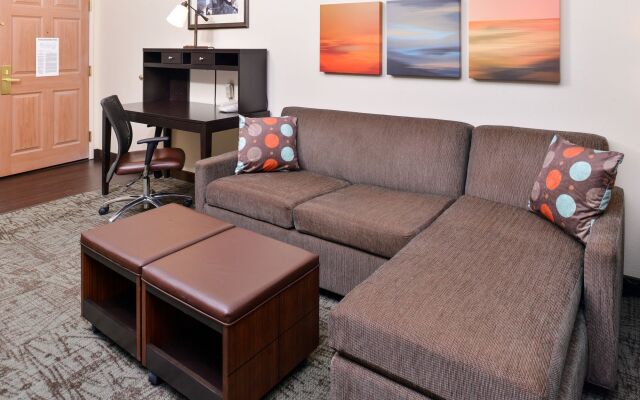 Staybridge Suites O'Fallon Chesterfield by IHG