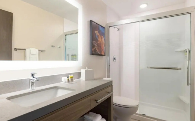 Candlewood Suites Navasota