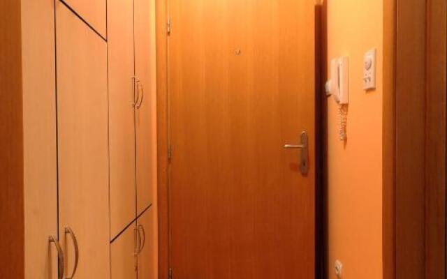 Apartments Iwa Centar