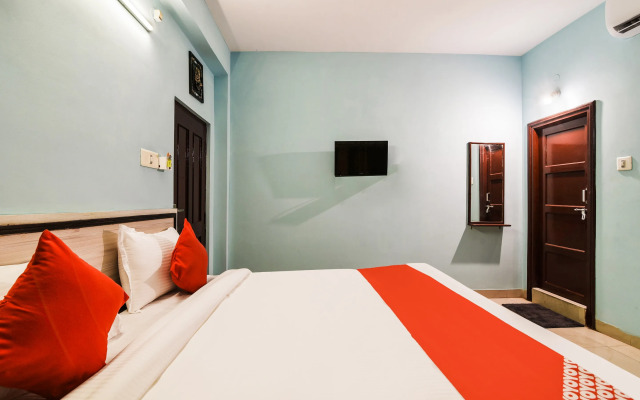 OYO 76010 Hotel Jayalakshmi Residency