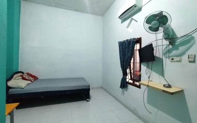 Wisma Hiro Pertiwi by OYO Rooms