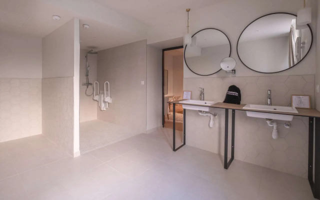 Le Domaine de Camboyer - The Originals Collection