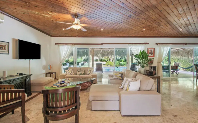 Golf-Front Villa in Puntacana Resort