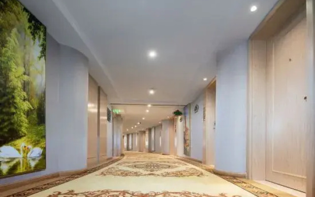 Vienna International Hotel