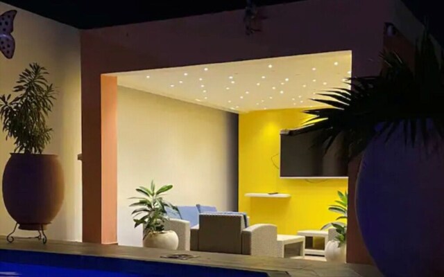 Beautiful 2-bed Apartment at Pamv Estates Apt7