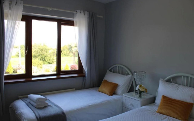 Farmstead Lodge