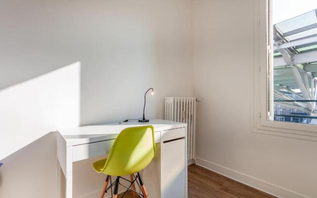 Grand appartement moderne à proximité de la gare