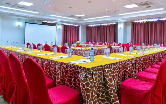 Mash Park Hotel