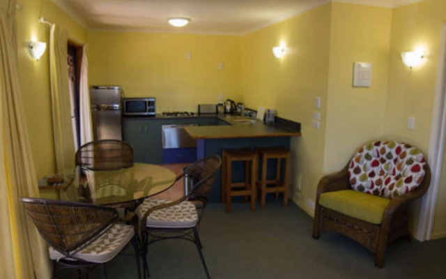 Boatshed Motel Apartments