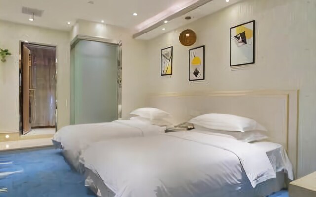 Shuiyue Qinghua New Concept Hotel